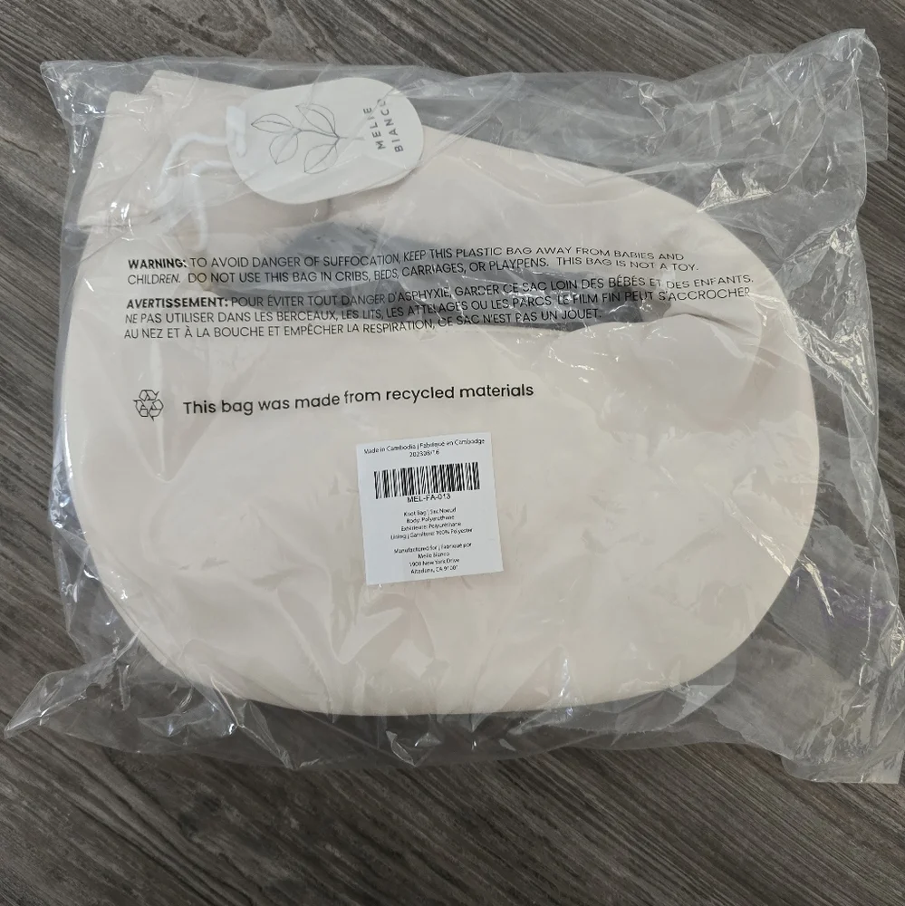 NWT Melie Bianco Alexanra Top Handle Bag in Cream - Picture 6 of 7